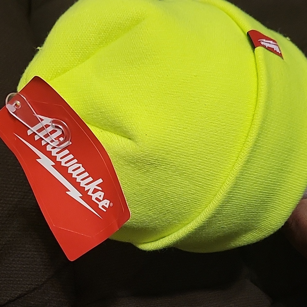 Milwaukee Rolled Beanie Hat Size One Size